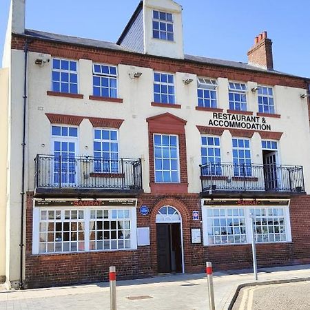 Londonderrys Bar And Accommodation 锡厄姆 外观 照片