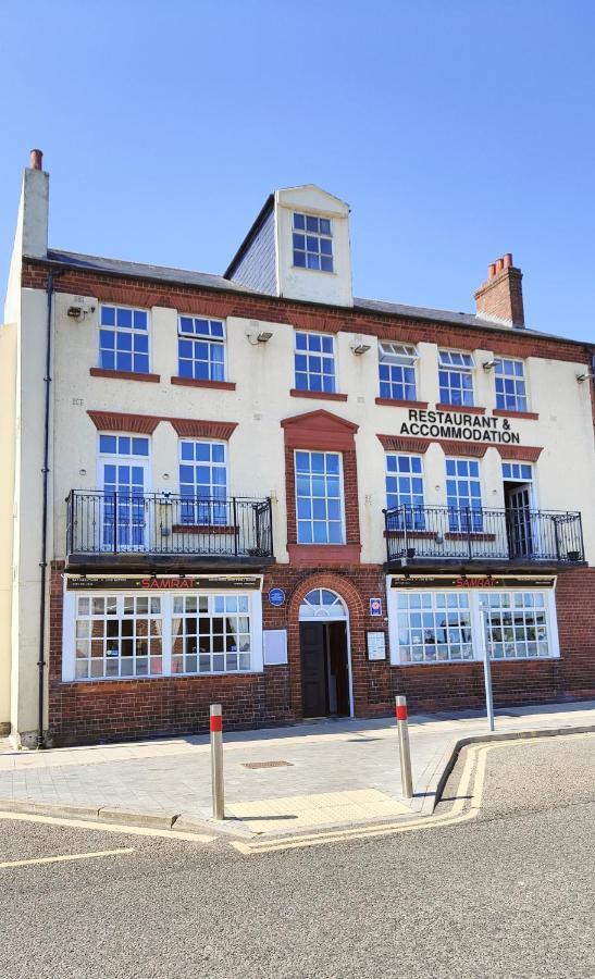 Londonderrys Bar And Accommodation 锡厄姆 外观 照片