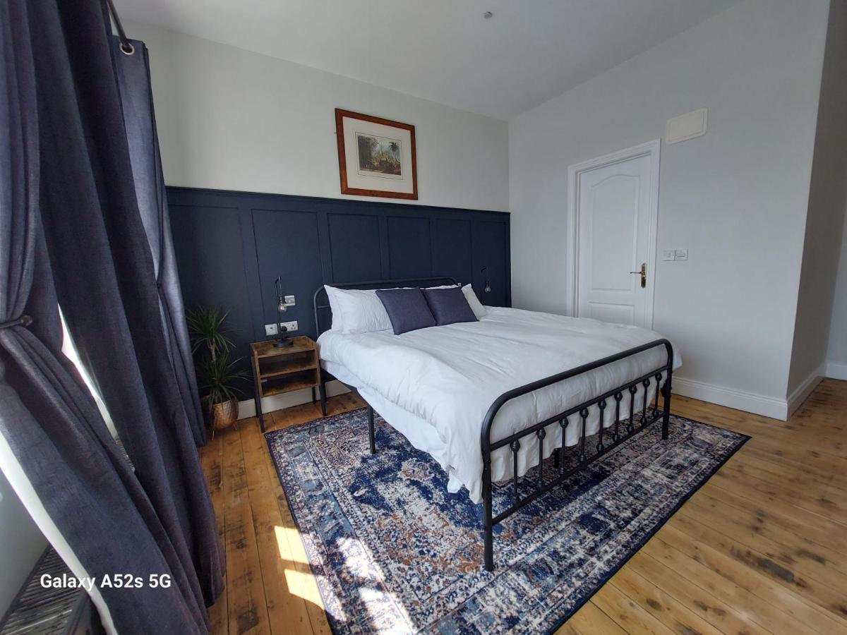 Londonderrys Bar And Accommodation 锡厄姆 外观 照片